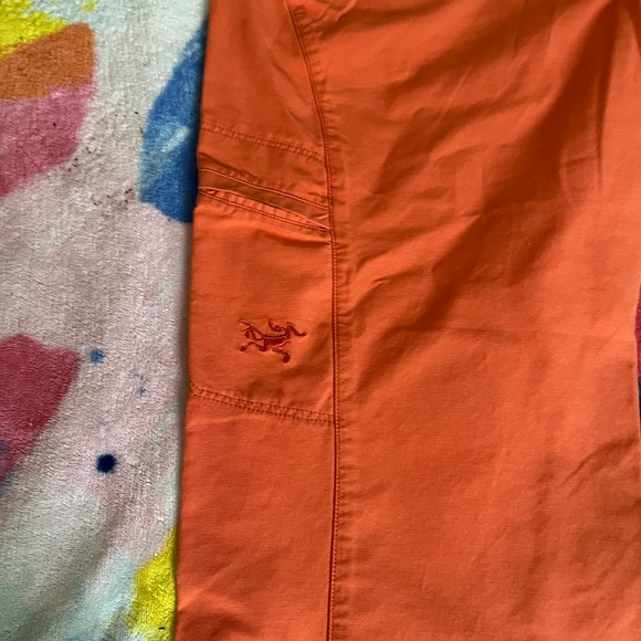 Arc’teryx women bermuda - Picture 2 of 8